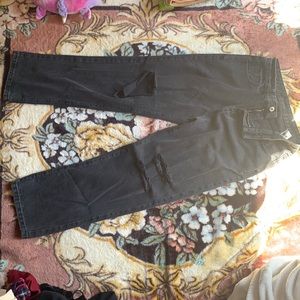 High-waisted Ripped Baggy Jeans